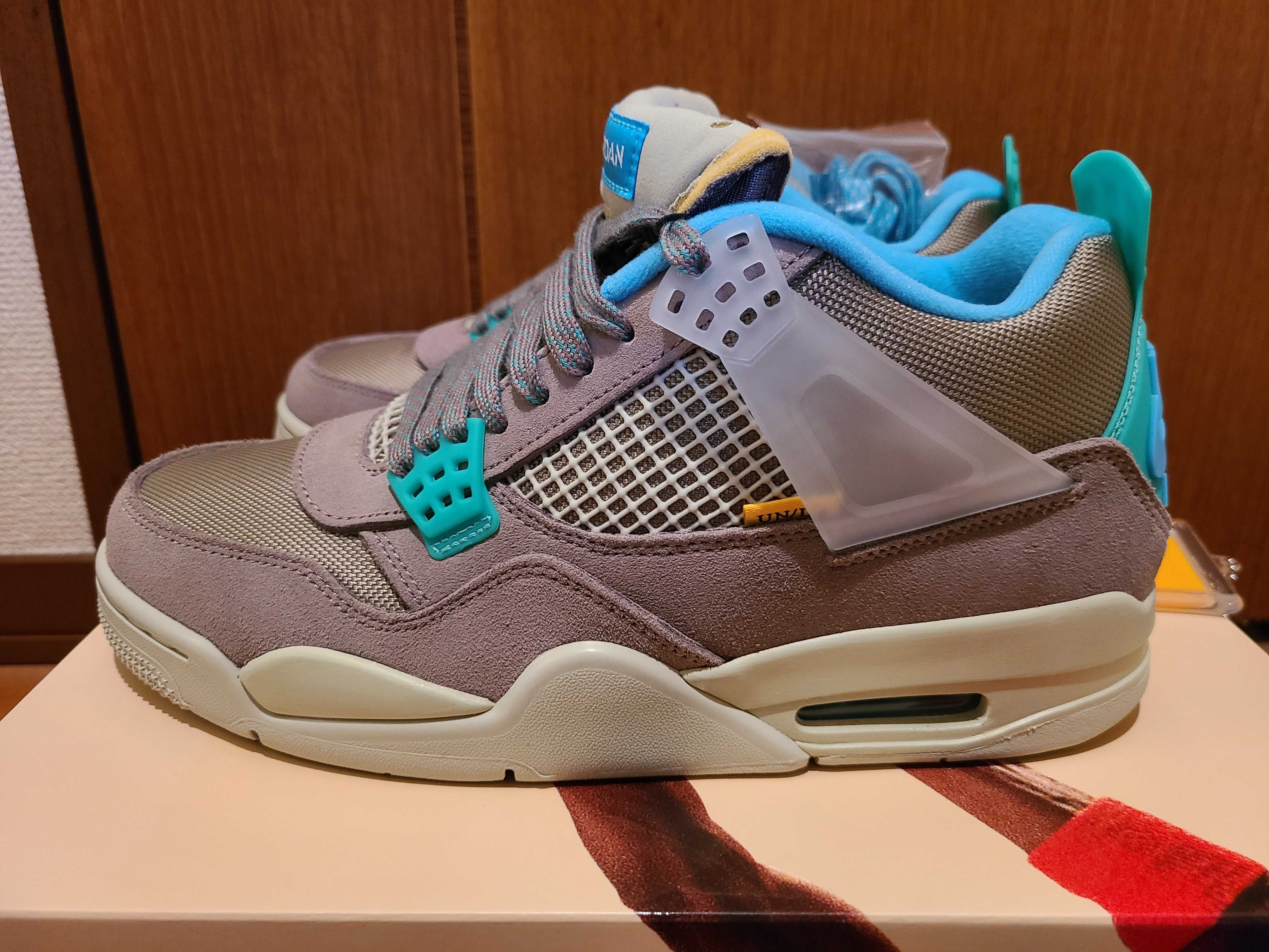 UNION × NIKE AIR JORDAN 4 SP "TAUPE HAZE"