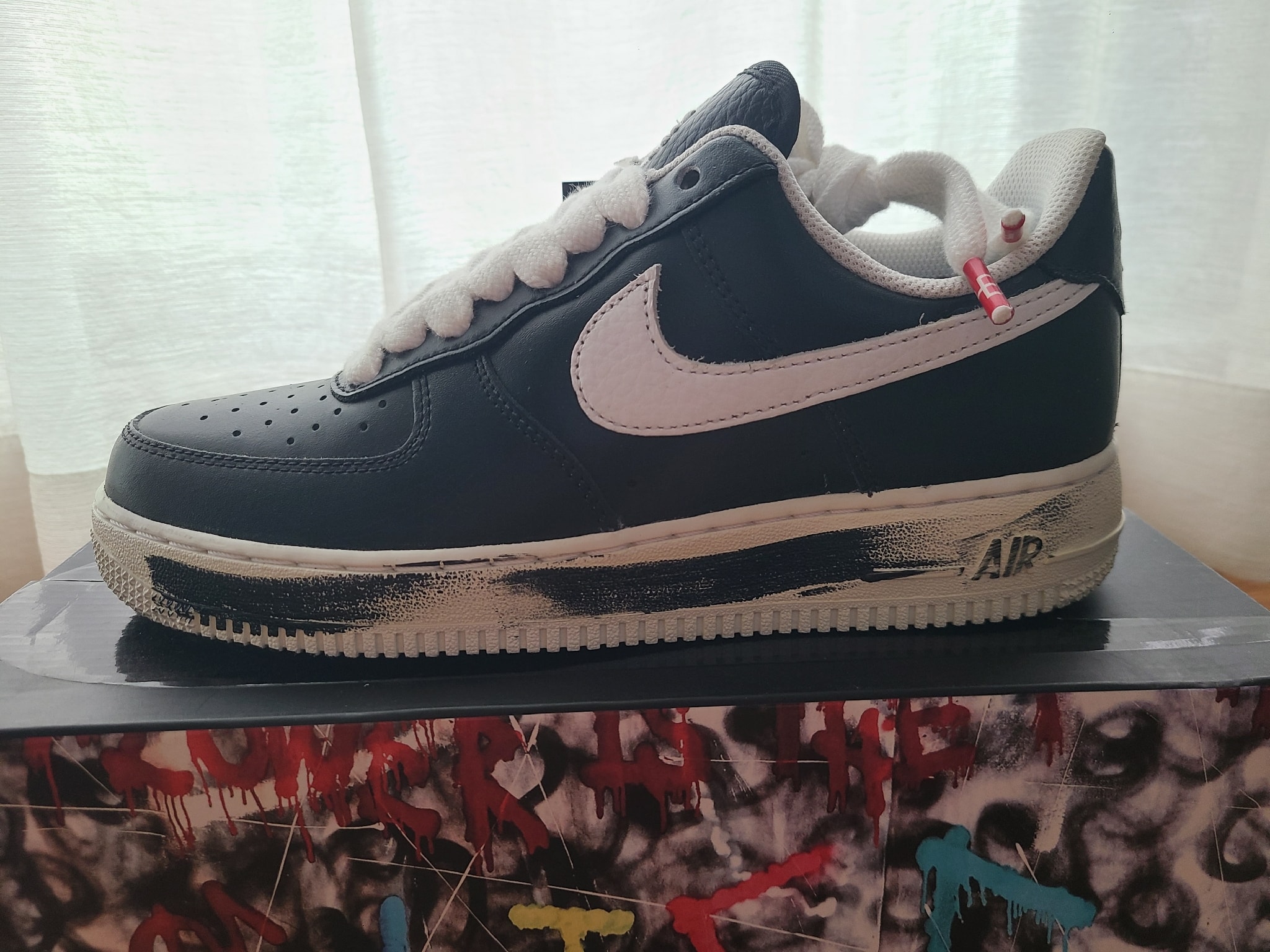 PEACEMINUSONE × Nike Air Force 1 Low Para Noise "Black" / G-DRAGON