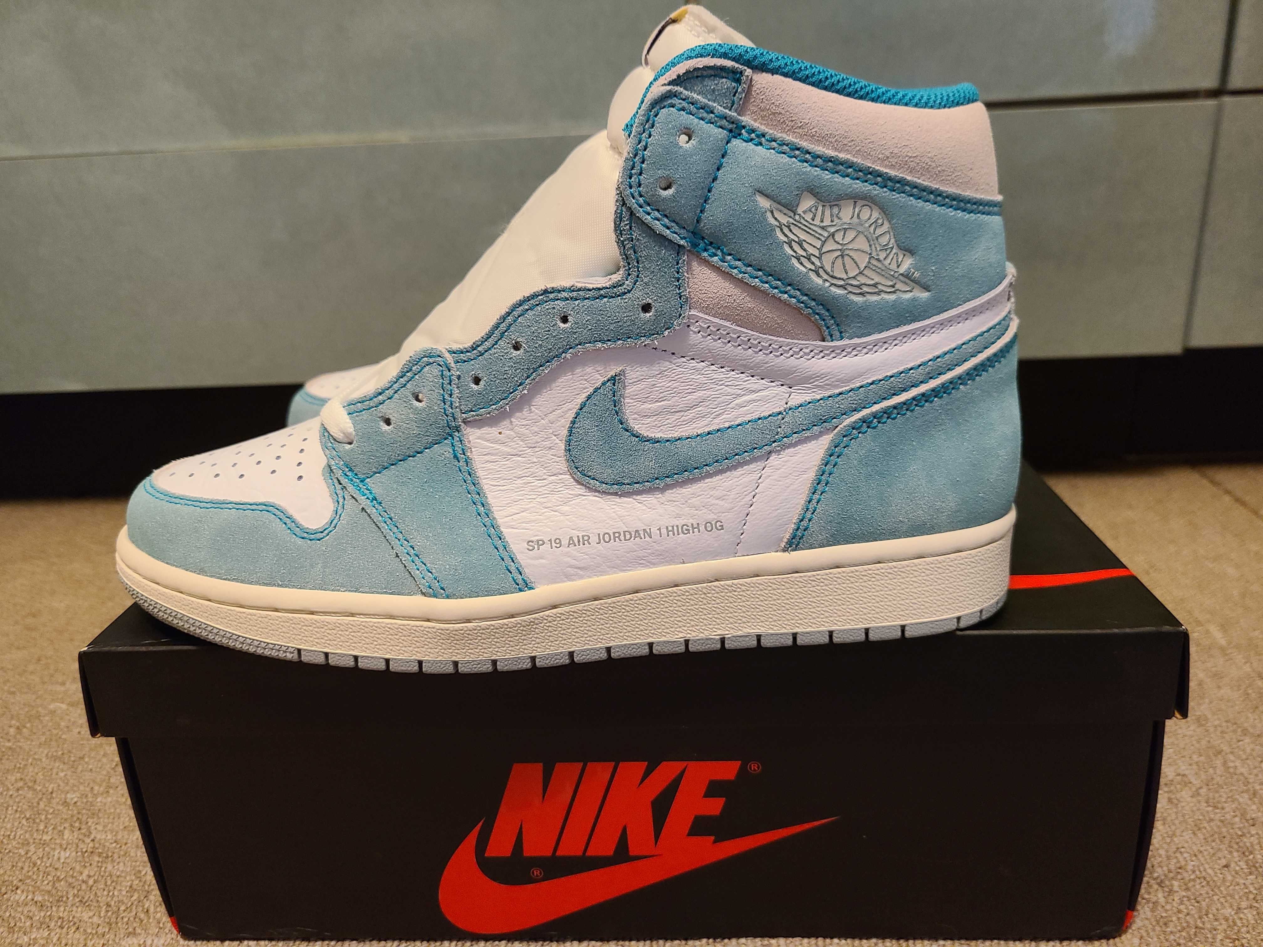 Nike Air Jordan 1 Retro High OG "Turbo Green"
