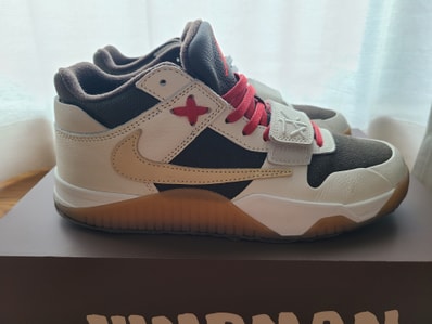 Travis Scott × Nike Jordan Jumpman Jack TR "Sail and Dark Mocha"