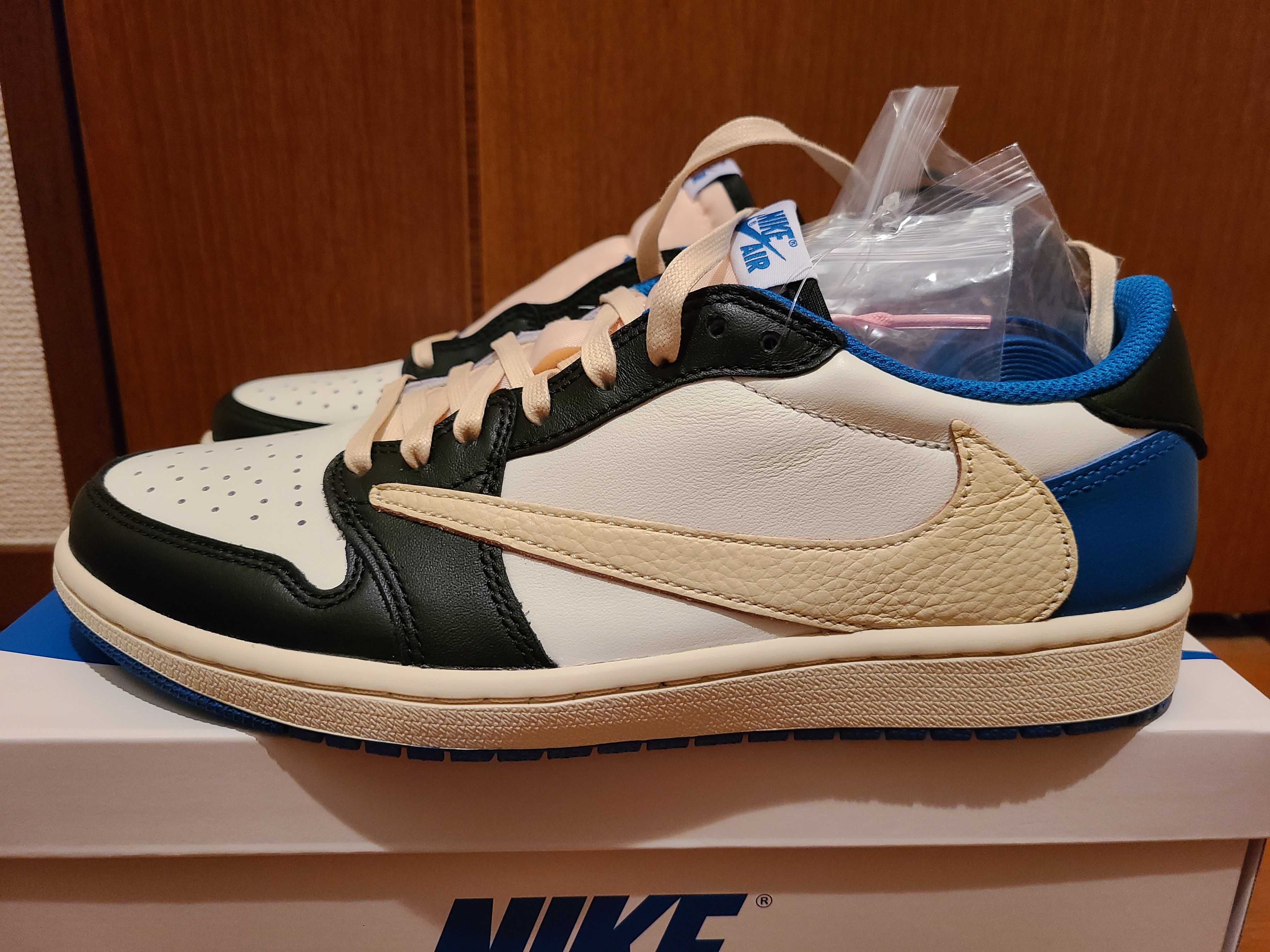 Travis Scott × fragment design × Nike Air Jordan 1 Low OG SP "Military Blue"