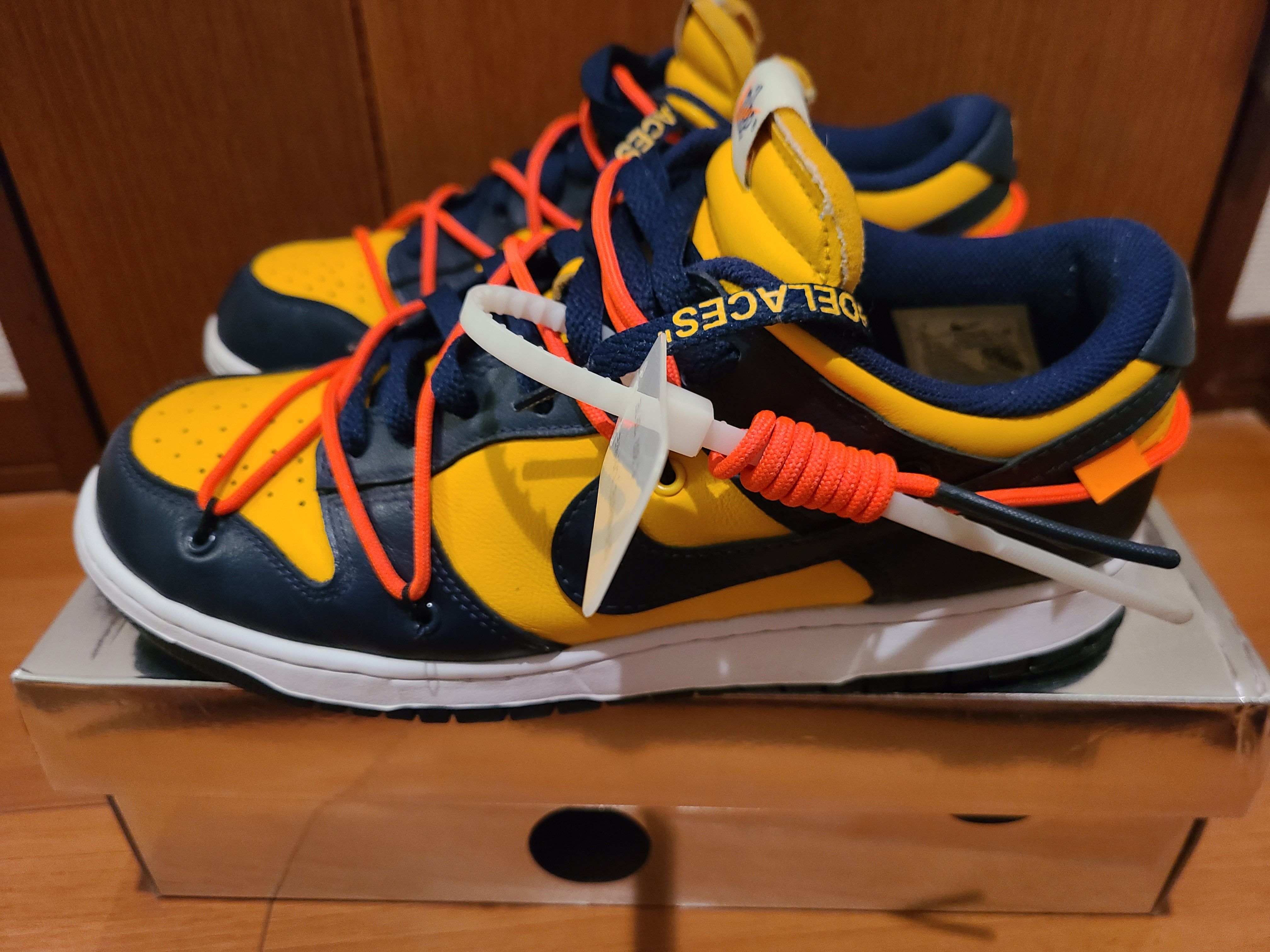 Off-White × Nike Dunk Low  LTHR "University Gold/Midnight Navy/White"