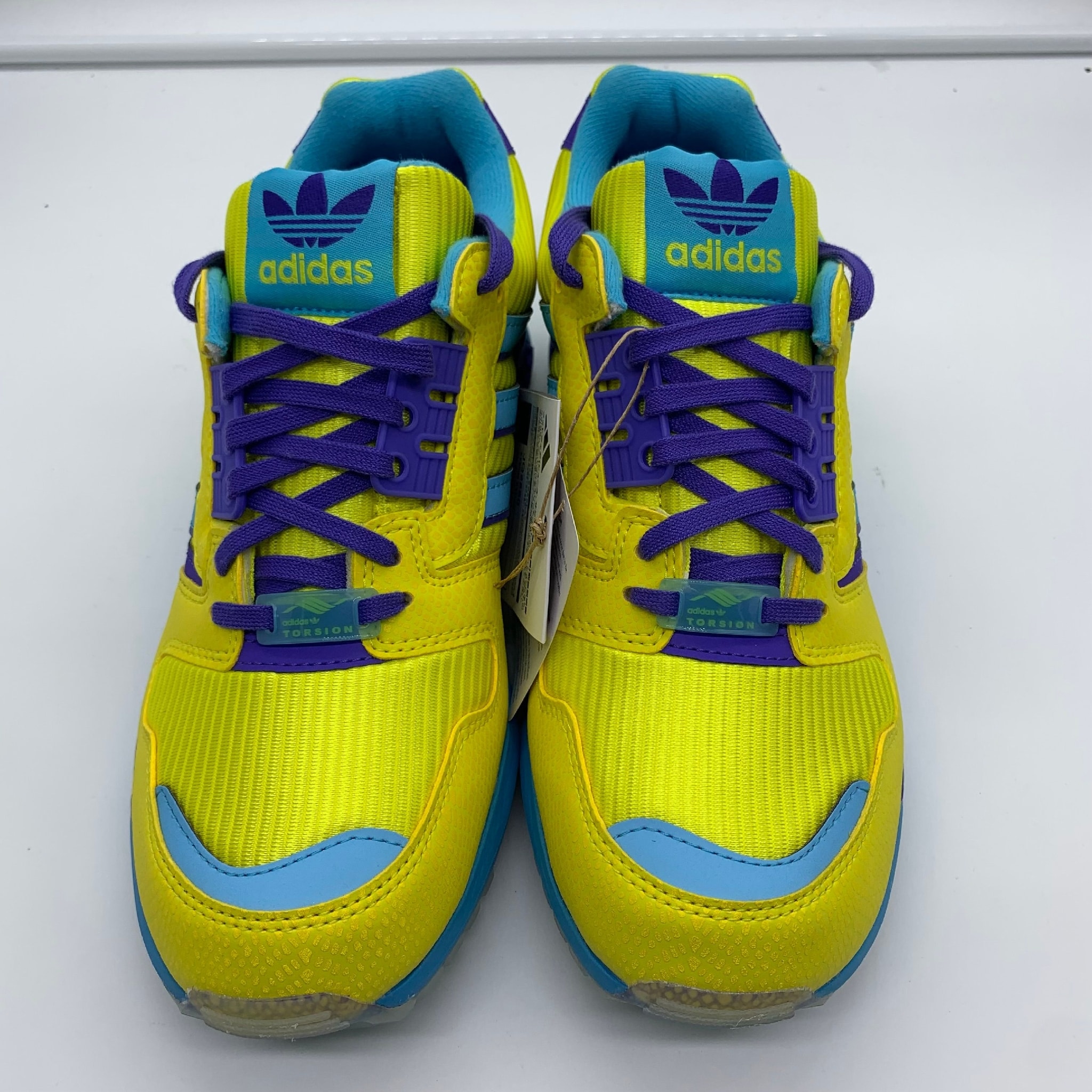 アトモス × アディダス ZX 8000 