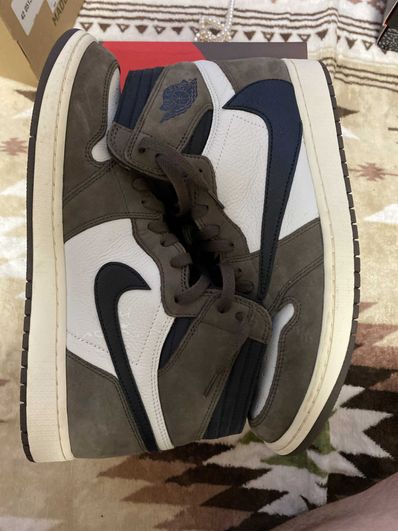 Travis Scott × Nike Air Jordan 1 Retro High OG TS SP "Sail/Dark Mocha"