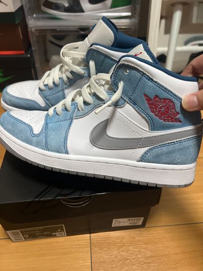 Nike Air Jordan 1 Mid SE "White/Hyper Royal/Red"