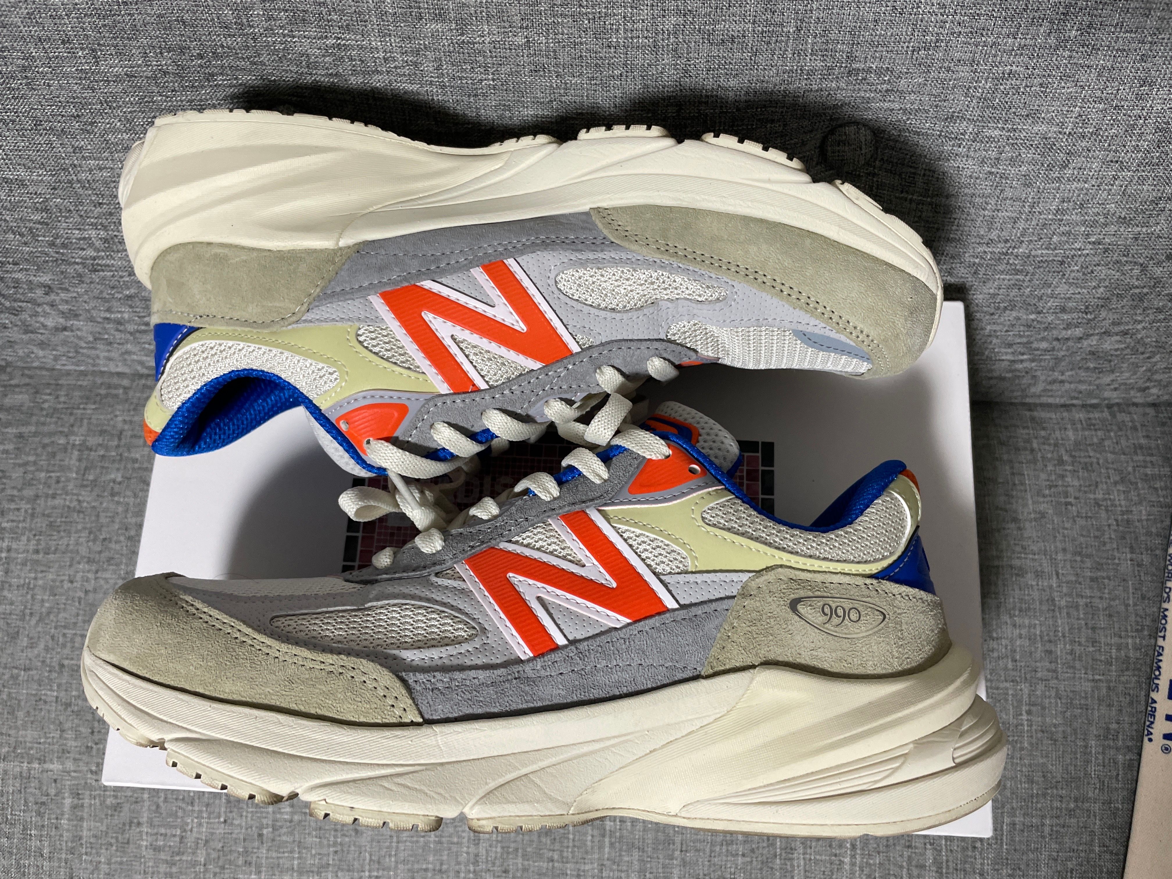 KITH × New Balance 990V6 Madison Square Garden "Sanddrift"