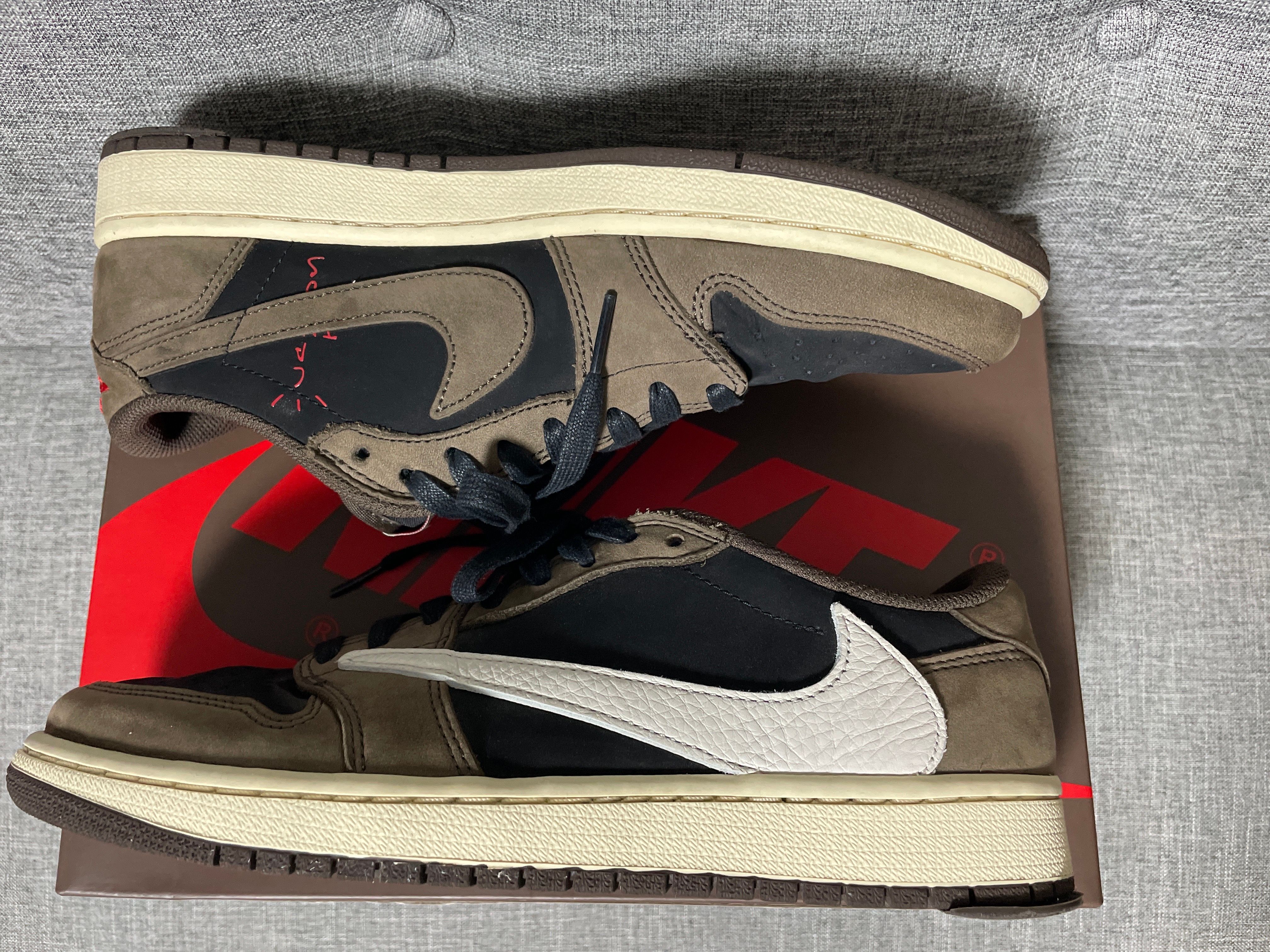 Travis Scott × Nike Air Jordan 1 Low OG SP-T "Black/Dark Mocha"