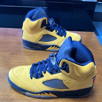 NIKE AIR JORDAN 5 "MICHIGAN"