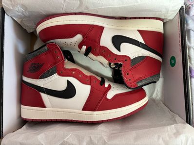 Nike Air Jordan 1 High OG "Lost & Found/Chicago"
