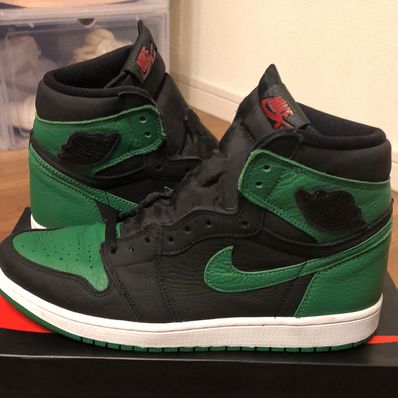 Nike Air Jordan 1 Retro High OG "Black/Pine Green" (2020)
