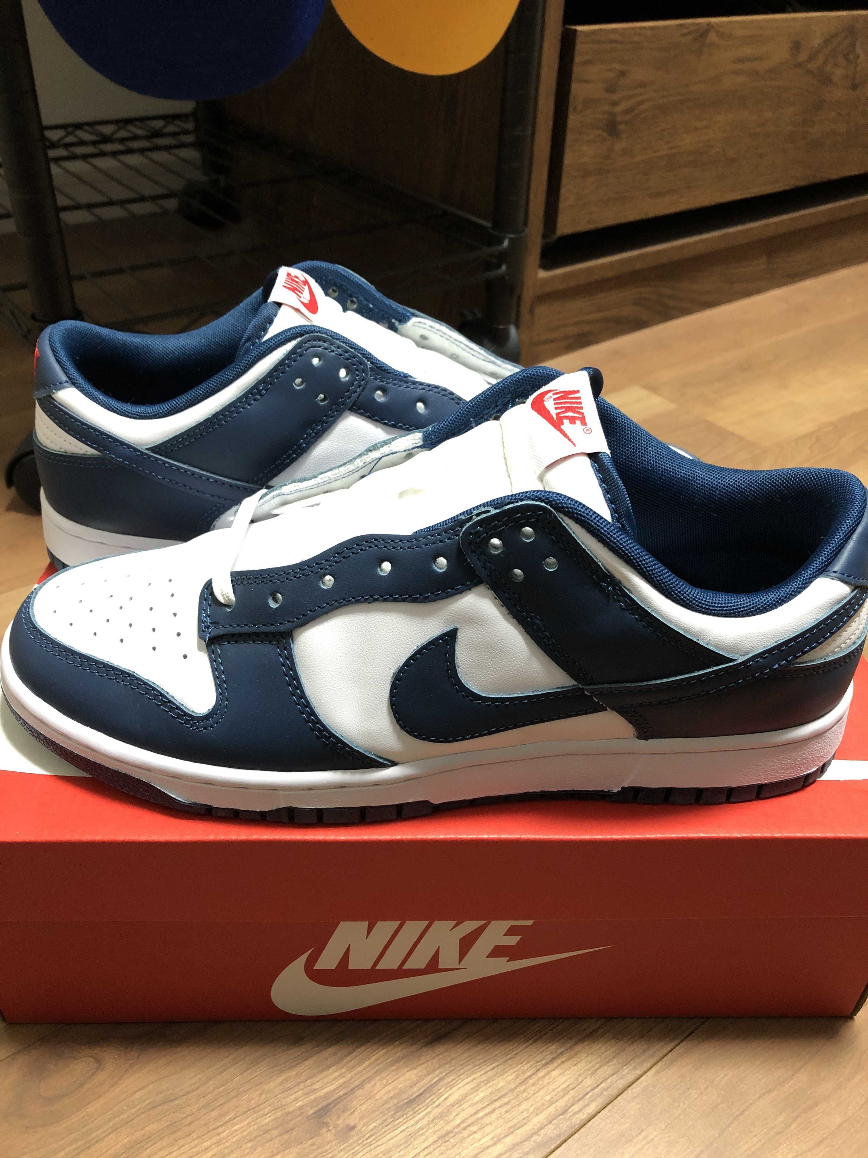 Nike Dunk Low "Valerian Blue"