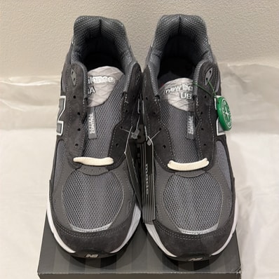 KITH × New Balance 990V3 "Tornado"