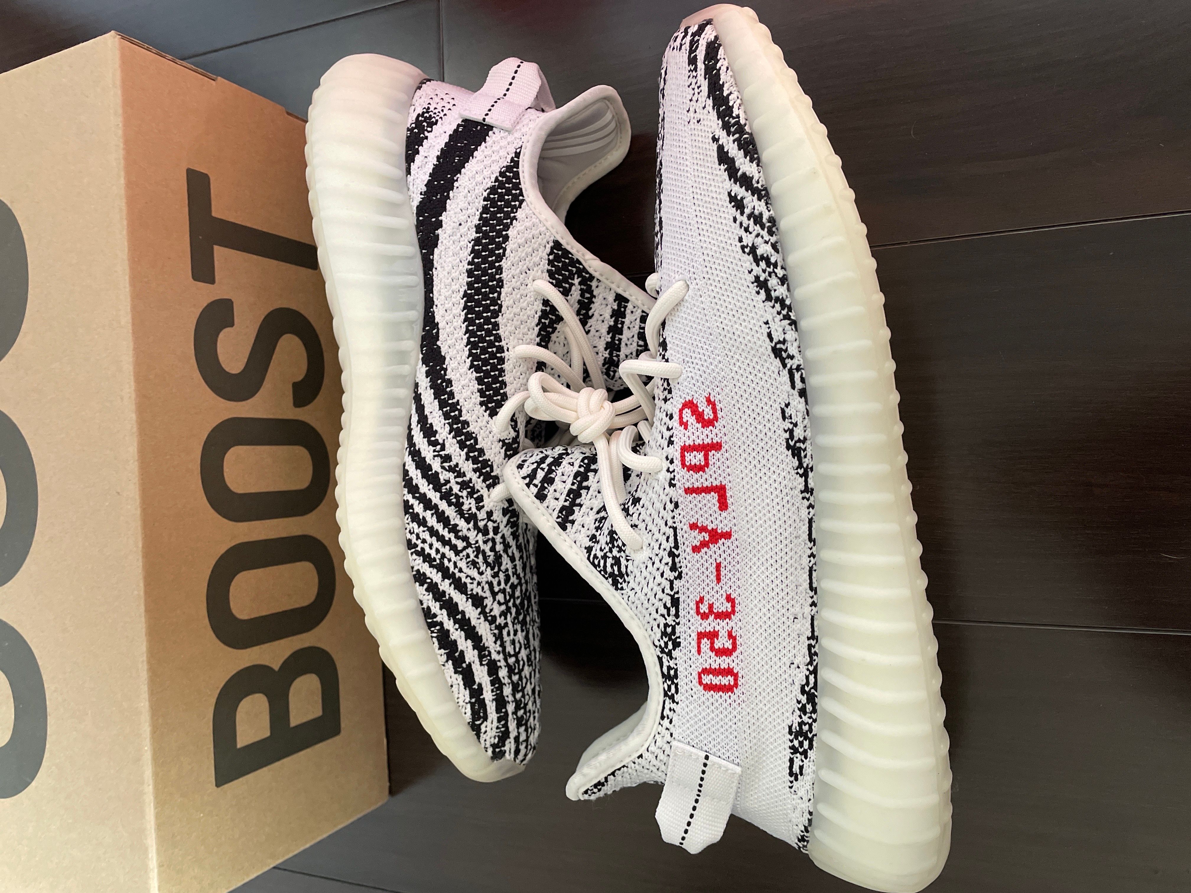adidas YEEZY Boost 350 V2 "Zebra"