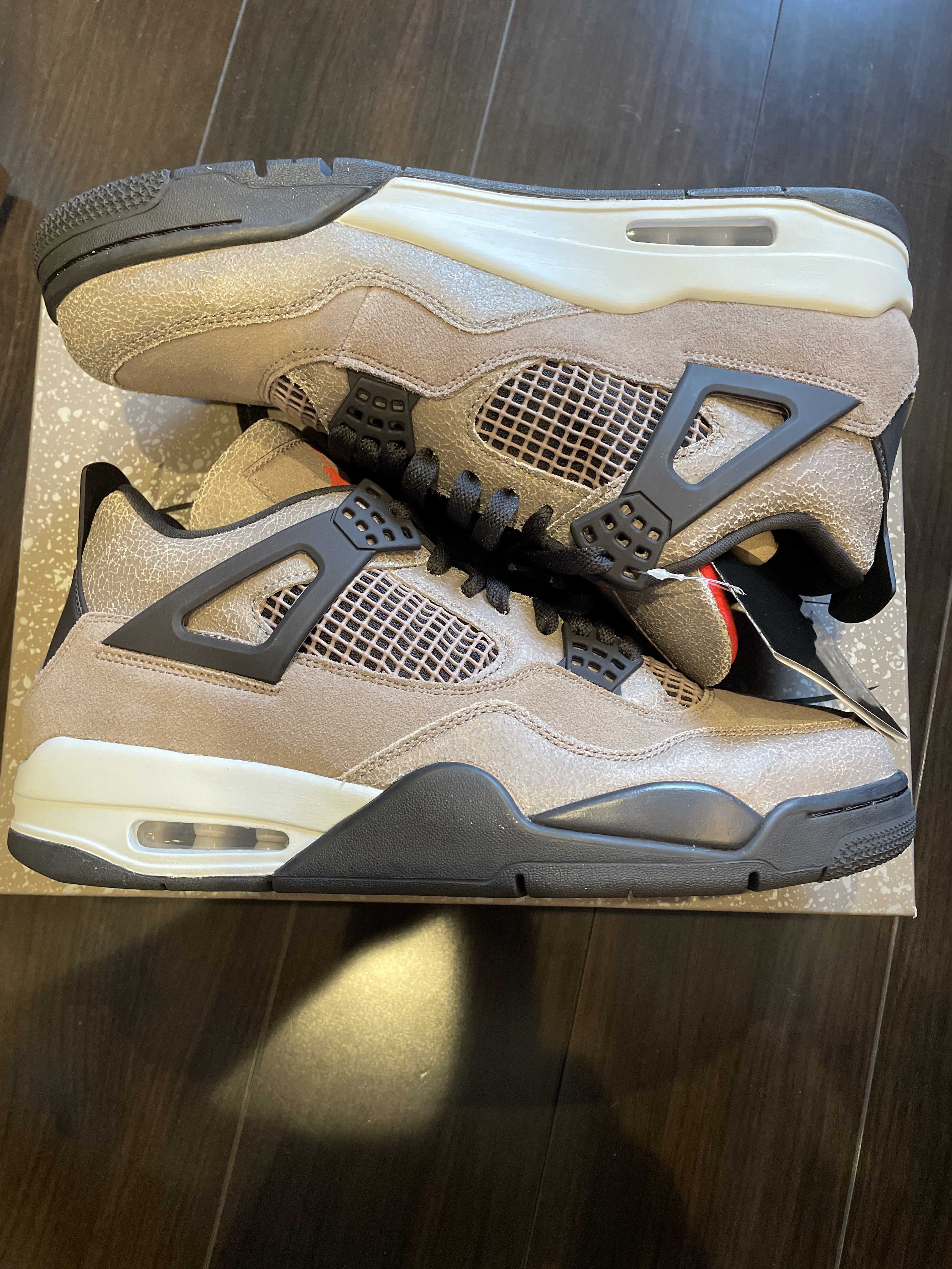 Nike Air Jordan 4 "Taupe Haze"
