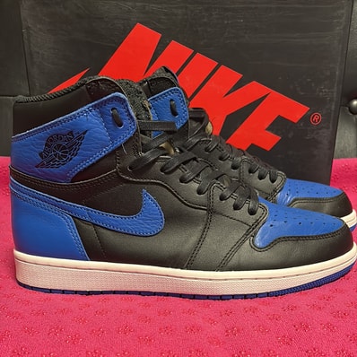 Nike Air Jordan 1 Retro High OG "Royal" (2017)