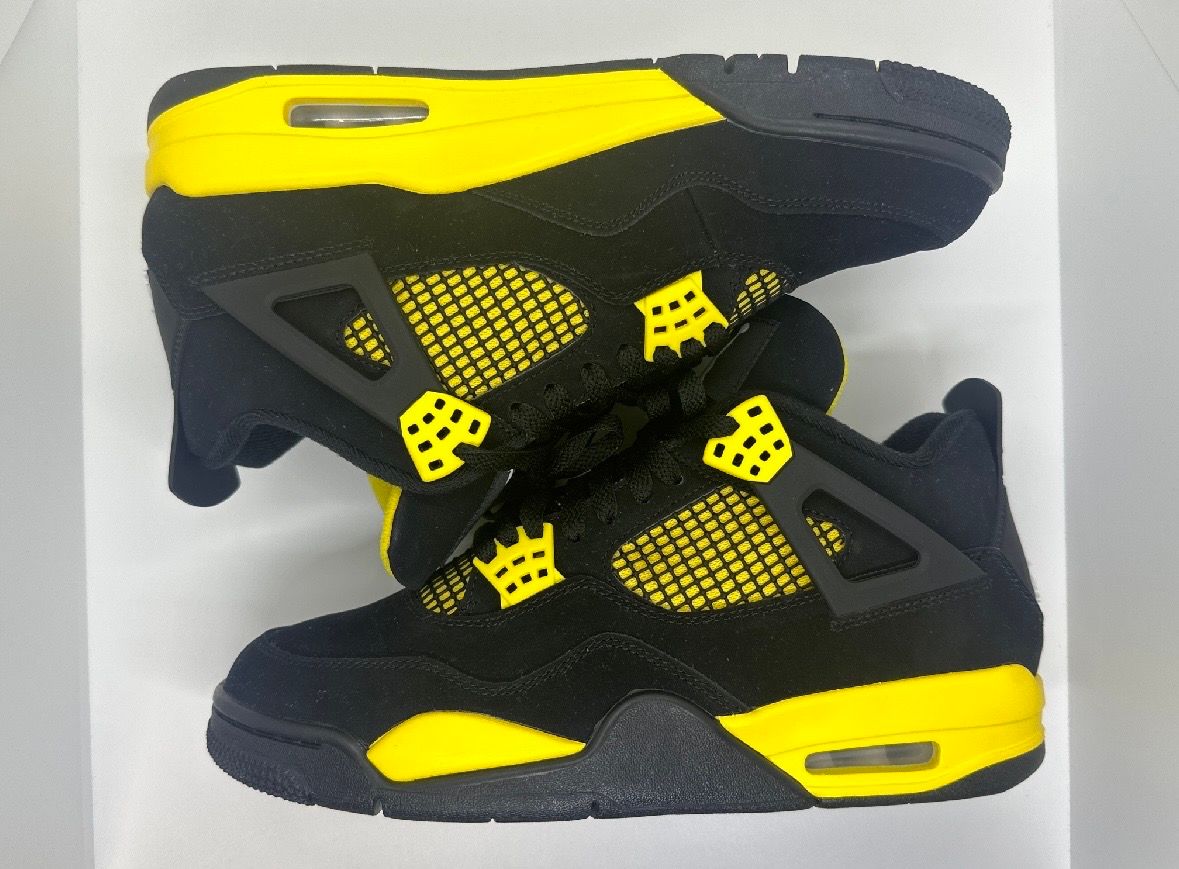 Nike Air Jordan 4 Retro "Thunder"(2023)