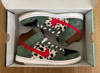 Nike SB Dunk High Pro QS "Dog Walker"