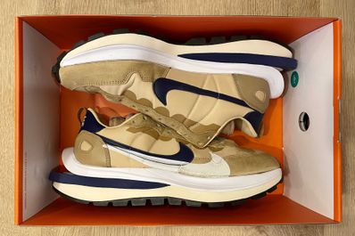 Sacai × Nike Vapor Waffle "Sesame And Blue Void"