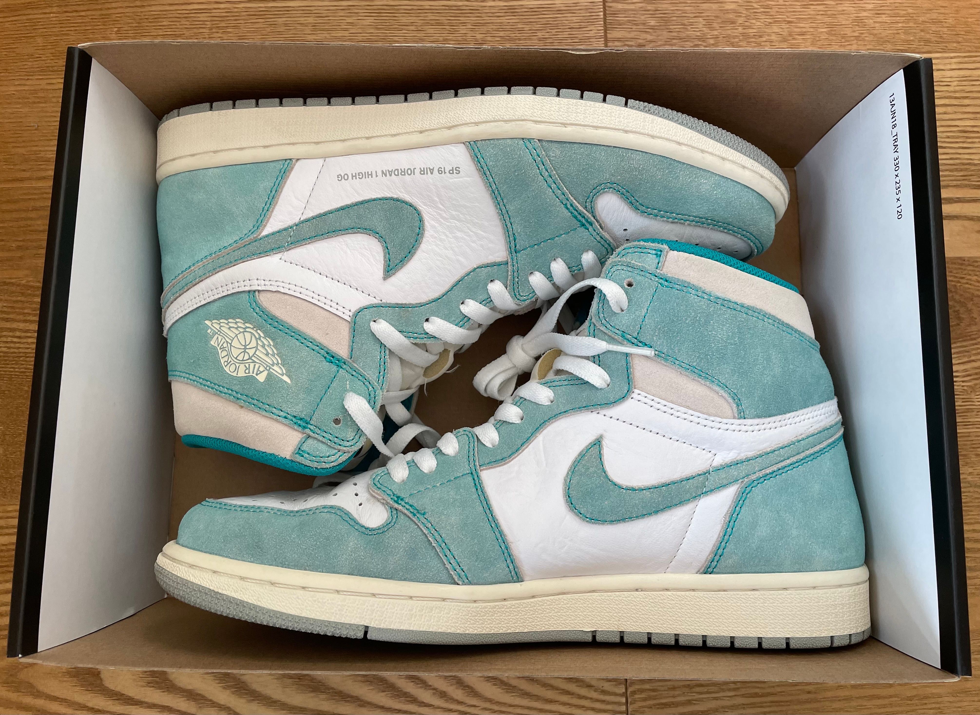Nike Air Jordan 1 Retro High OG "Turbo Green"