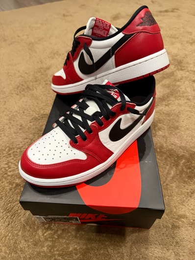 Nike Air Jordan 1 Retro Low OG "Chicago" (2025)