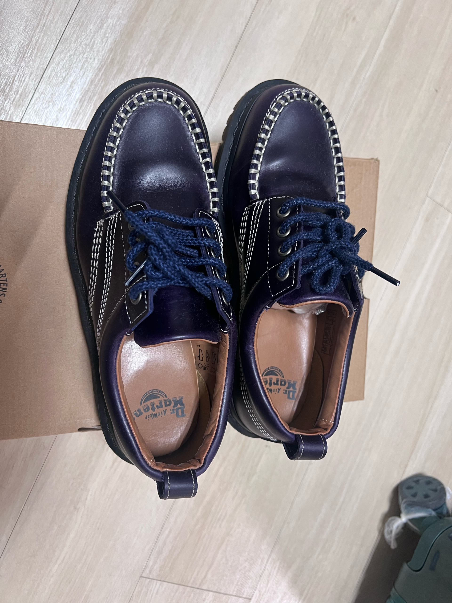 Dr.Martens Lowell 4-Eye Shoes "Midnight Blue"