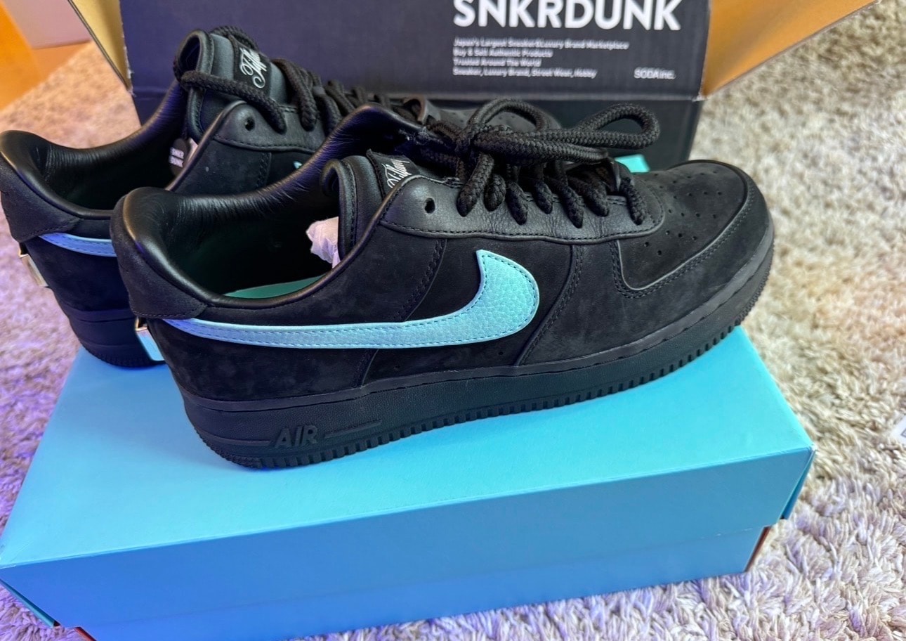 Tiffany & Co. × Nike Air Force 1 Low "1837"
