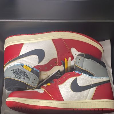 UNION × Nike Air Jordan 1 Retro High OG "Chicago/Shadow"