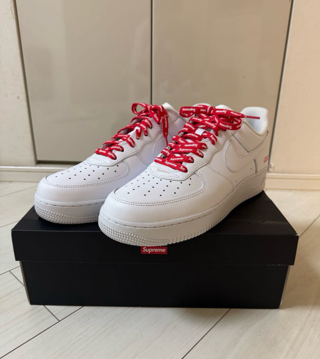 Supreme × Nike Air Force 1 Low "White"