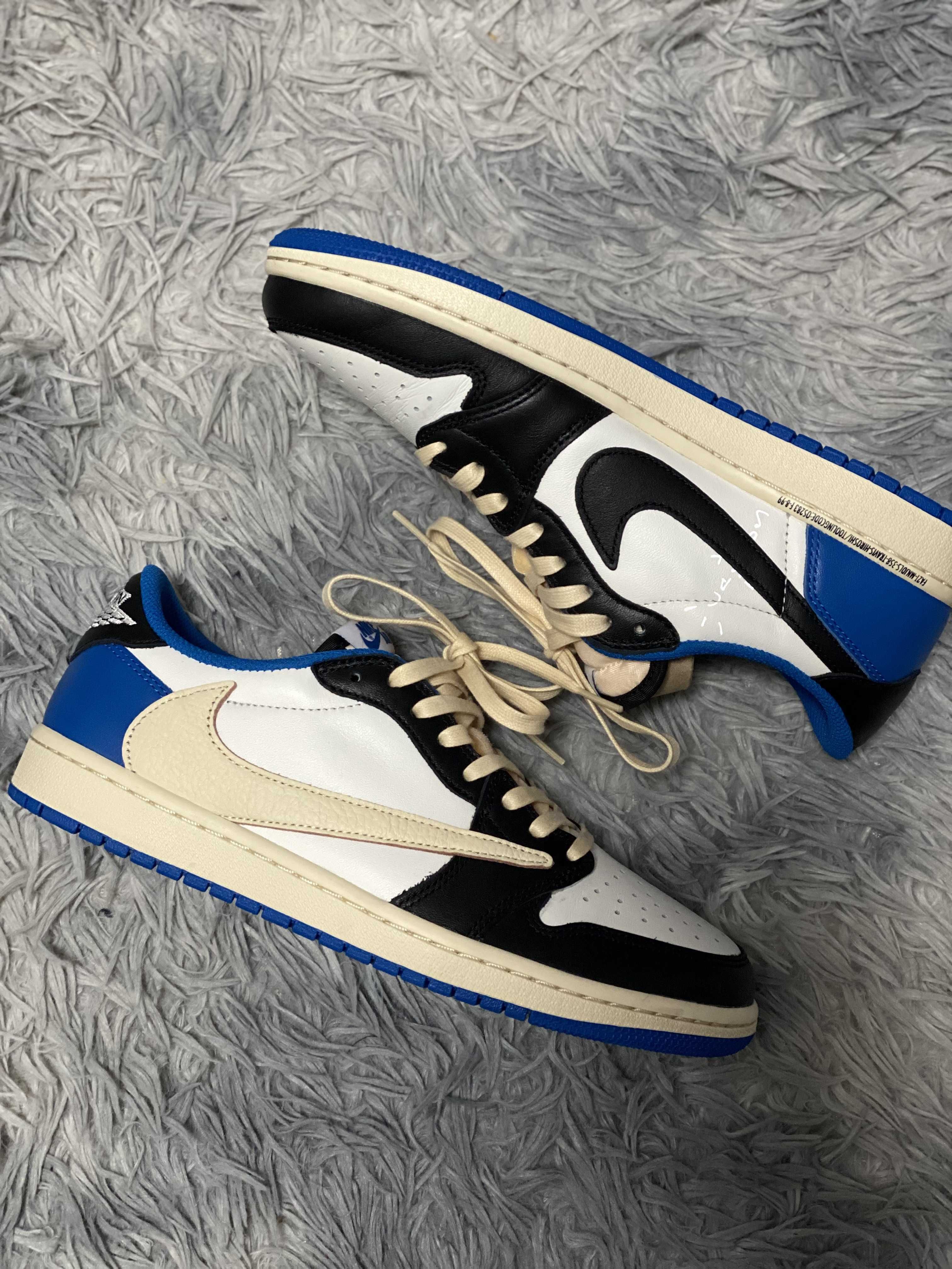 Travis Scott × fragment design × Nike Air Jordan 1 Low OG SP "Military Blue"