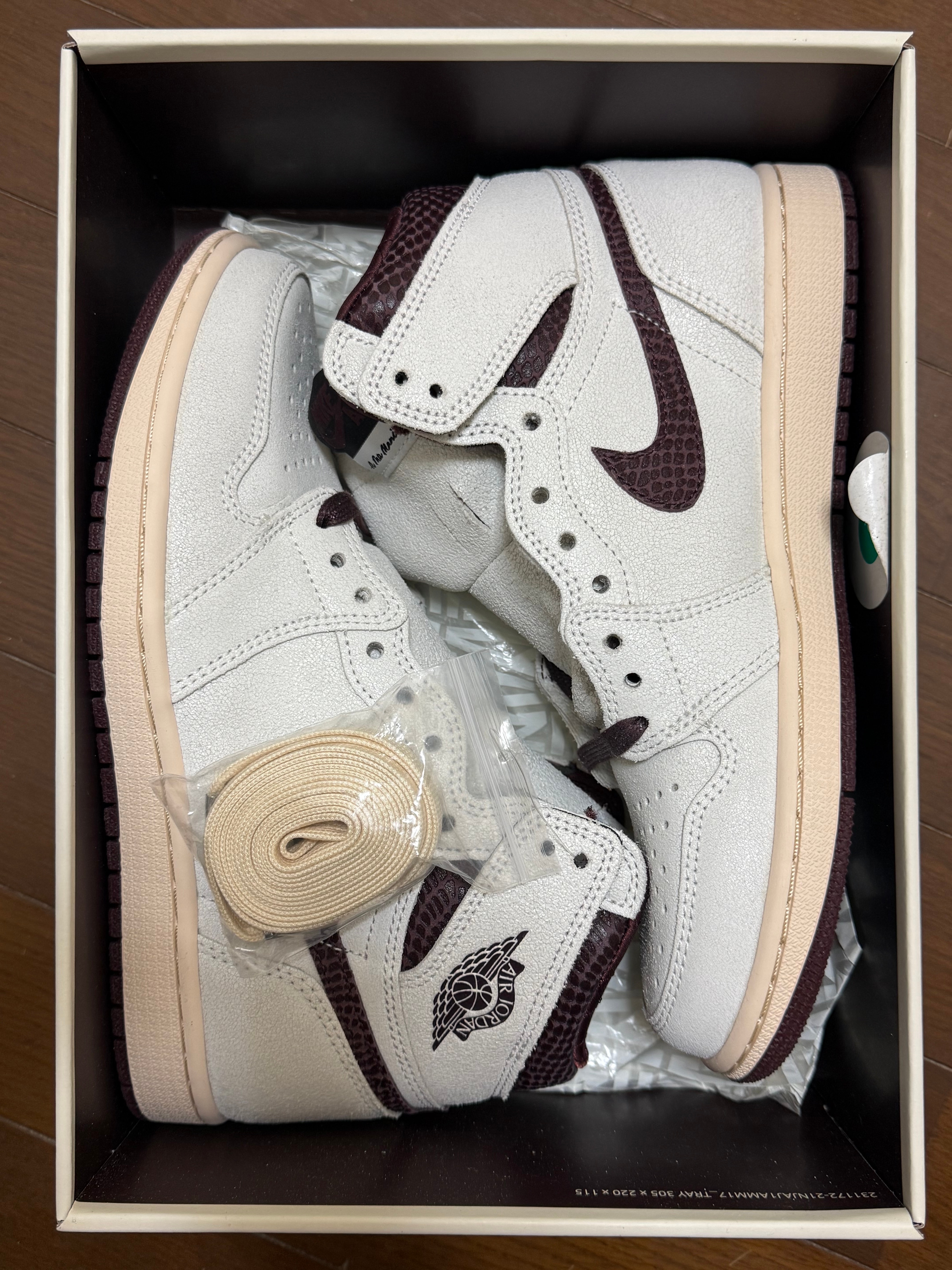 A Ma Maniere × Nike Air Jordan 1 Retro High OG "Sail and Burgundy"
