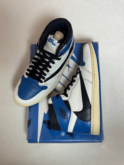 Travis Scott × fragment design × Nike Air Jordan 1 Retro High OG SP "Military Blue"