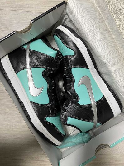 Diamond Supply × Nike SB Dunk High "Tiffany"