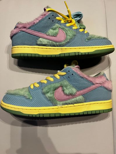 VERDY × Nike SB Dunk Low Pro QS "Visty/Blue Gaze and Enamel Green"
