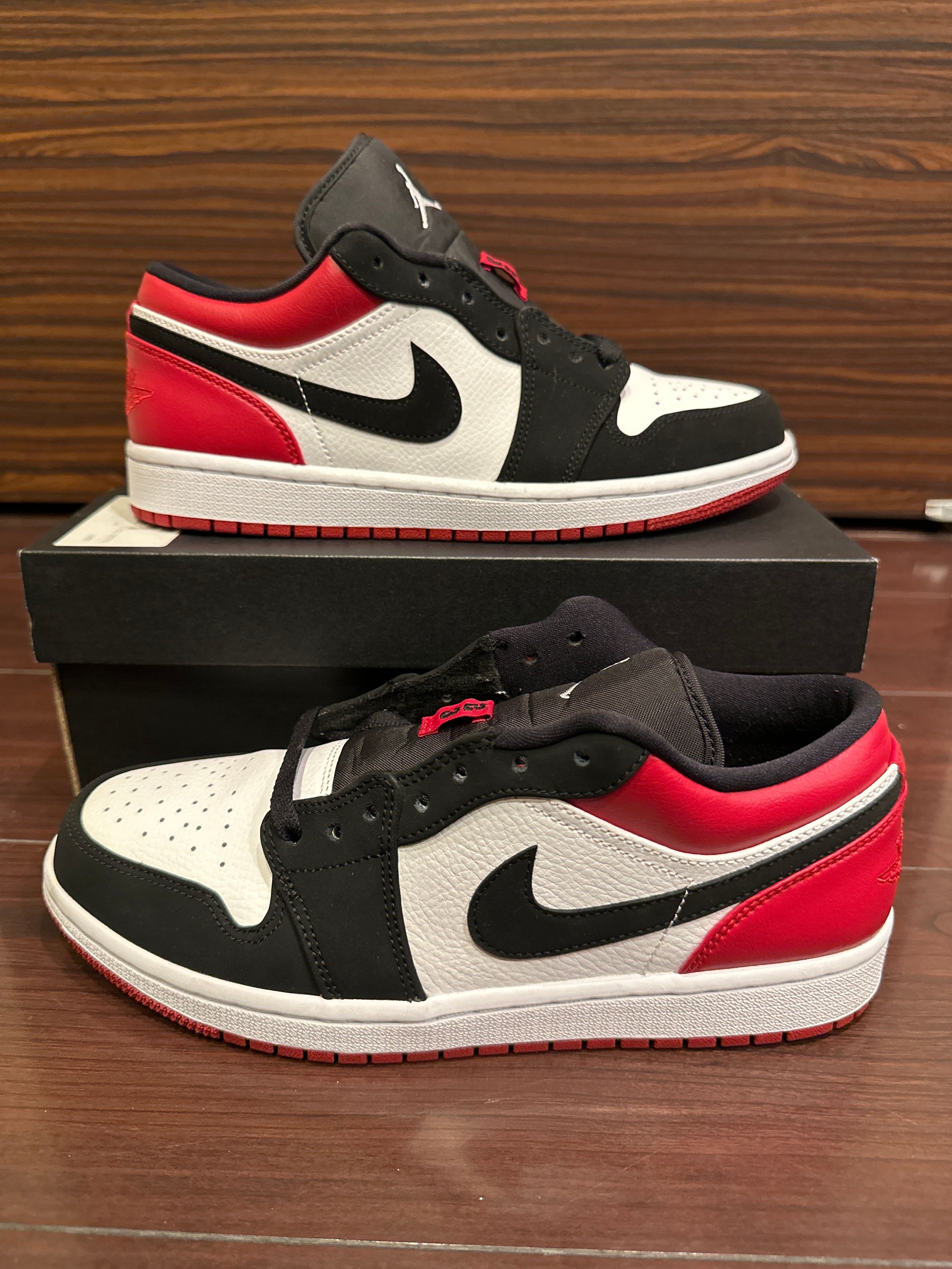 Nike Air Jordan 1 Low "Black Toe"