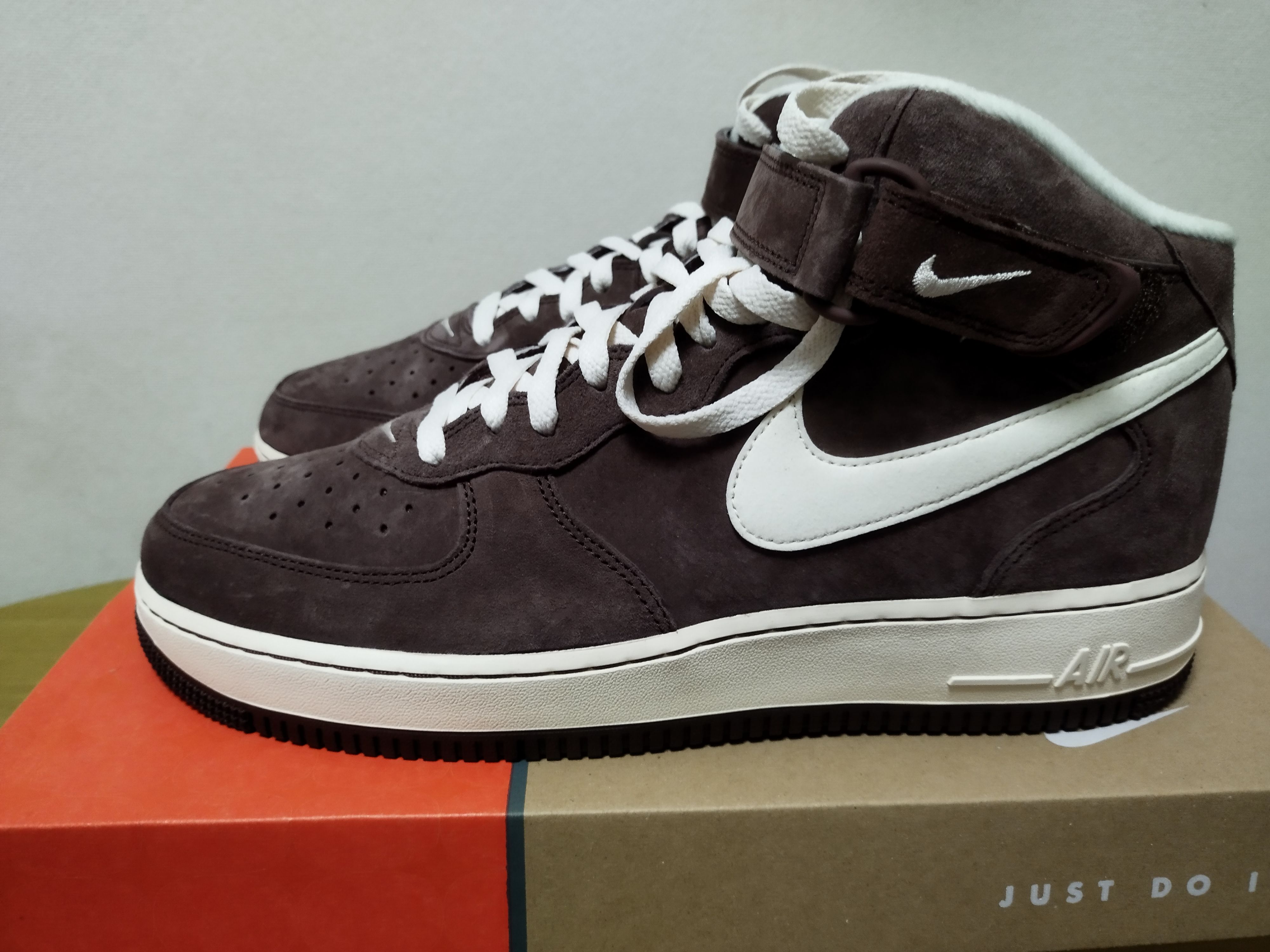 Nike Air Force 1 Mid ’07 QS "Chocolate"