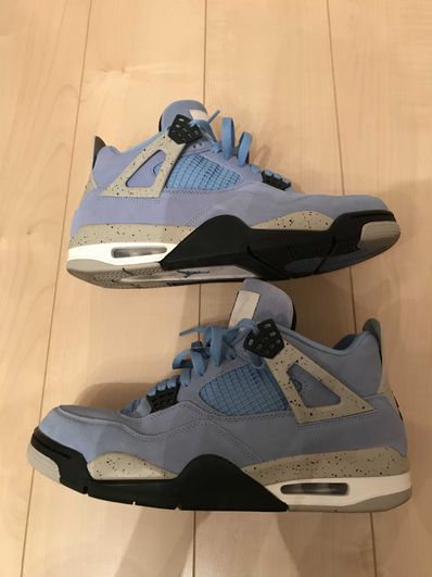 Nike Air Jordan 4 "University Blue"