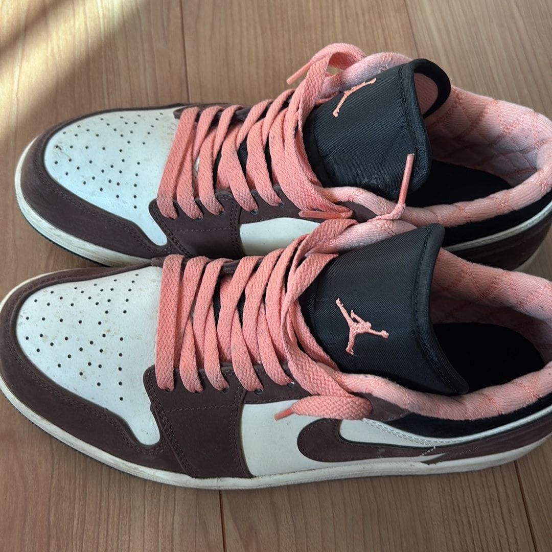 Nike Air Jordan 1 Low SE "Light Chocolate" / "Mocha Brown"