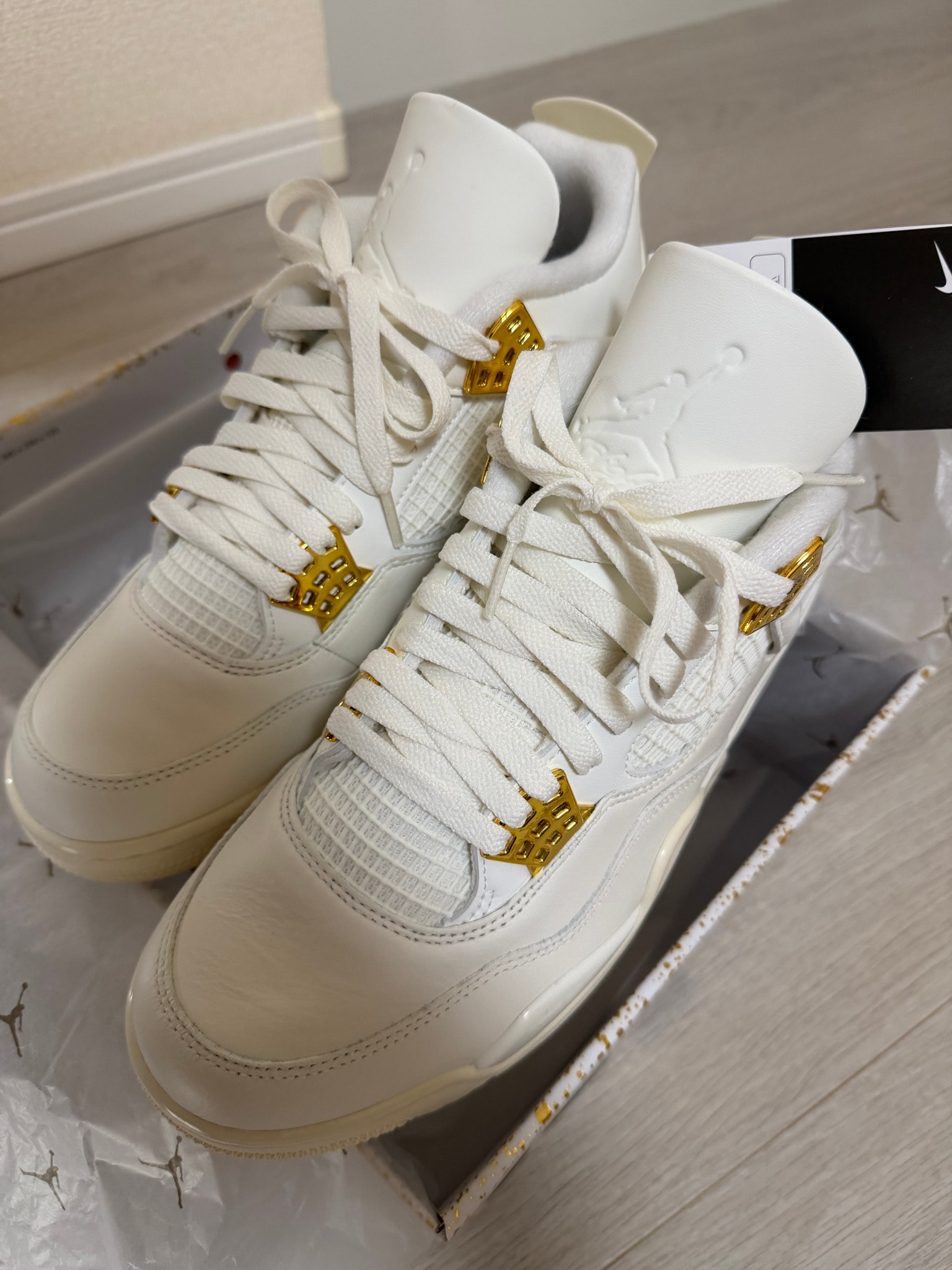 Nike Women's Air Jordan 4 Retro "White & Gold"