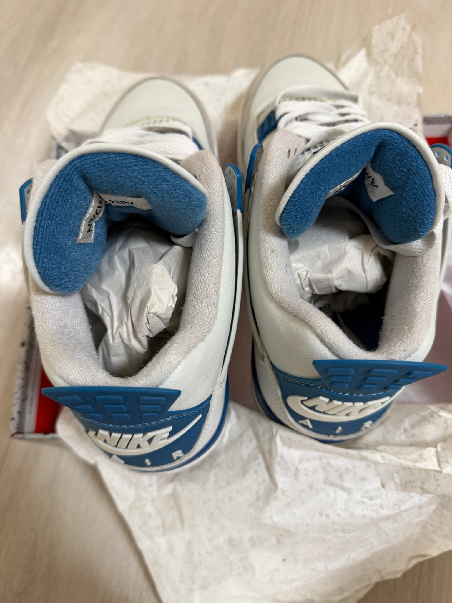 Nike Air Jordan 4 Retro "Industrial Blue"