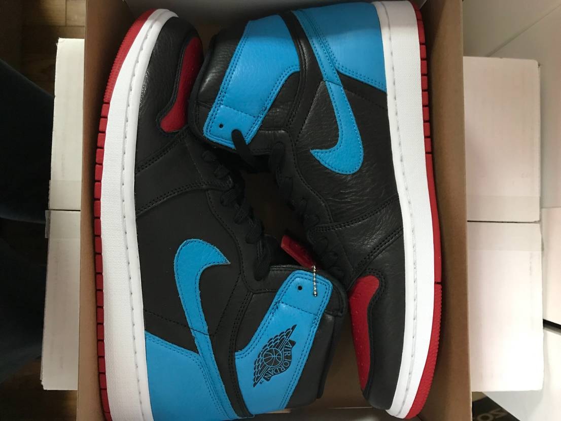 Nike Women's Air Jordan 1 High OG "UNC to Chicago"