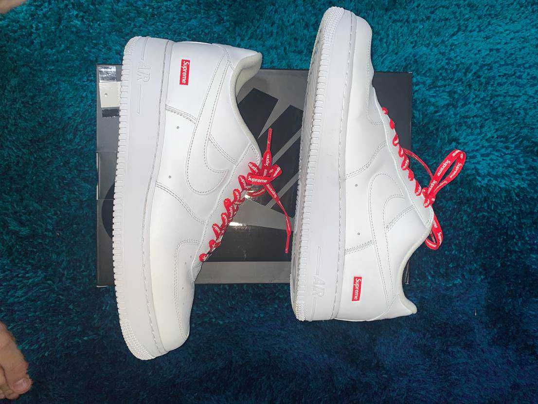 Supreme × Nike Air Force 1 Low "White"