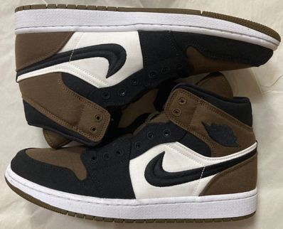 Nike Women's Air Jordan 1 Mid SE "Olive Toe"