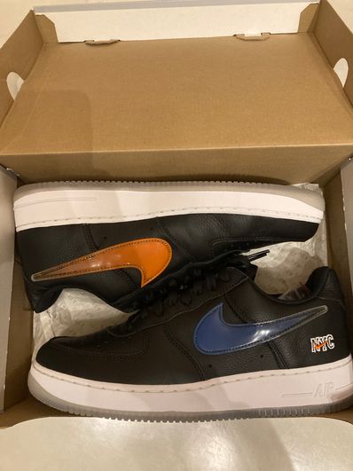 KITH × Nike Air Force 1 Low New York Knicks "Black/Brilliant Orange/Rush/Brilliant White"