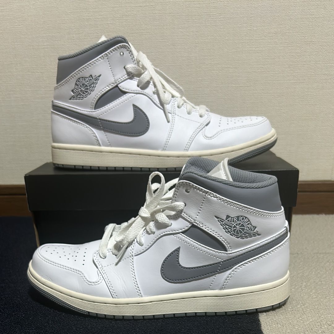 Nike Air Jordan 1 Mid "Vintage Grey"
