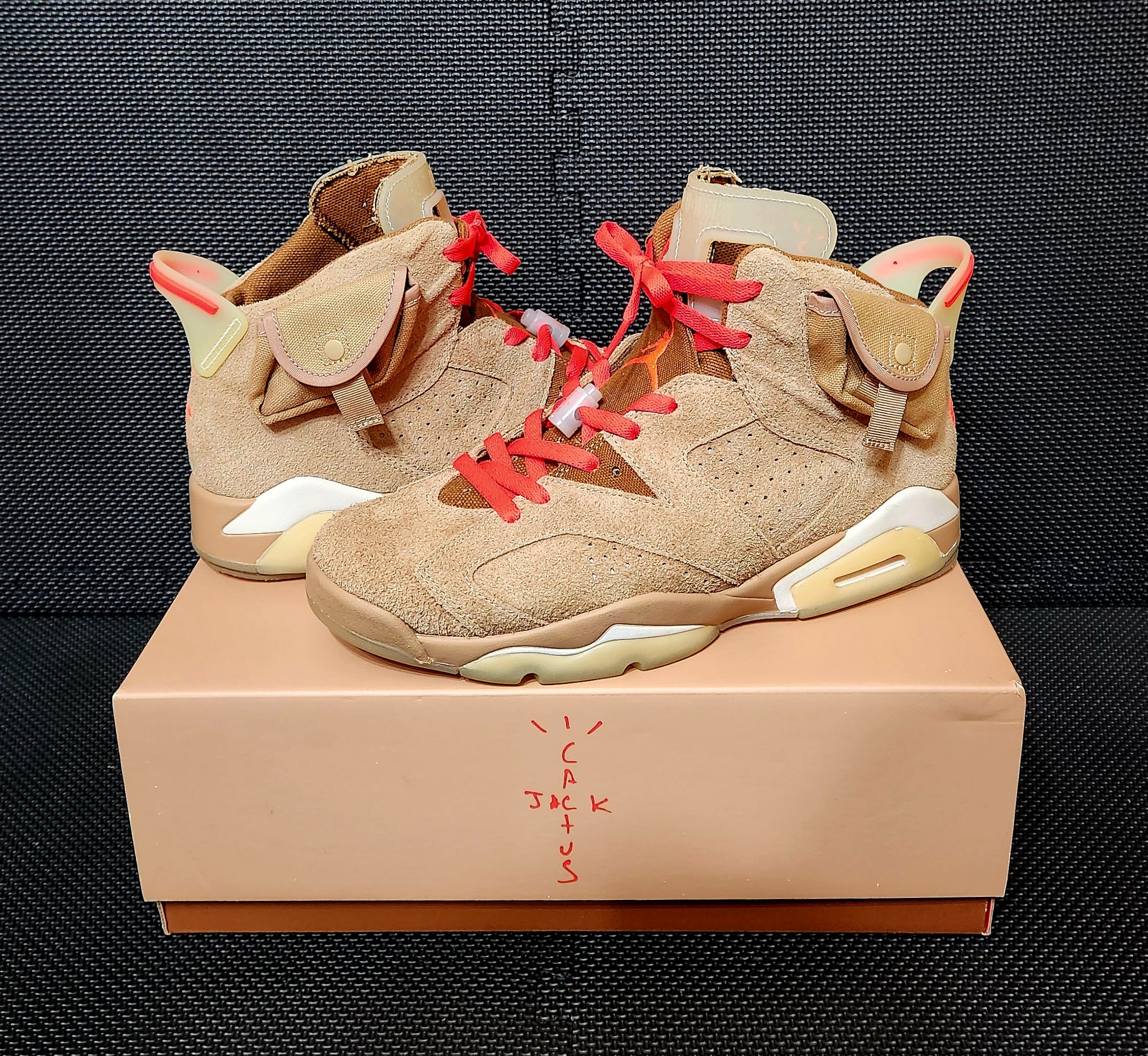Travis Scott × Nike Air Jordan 6 "British Khaki"