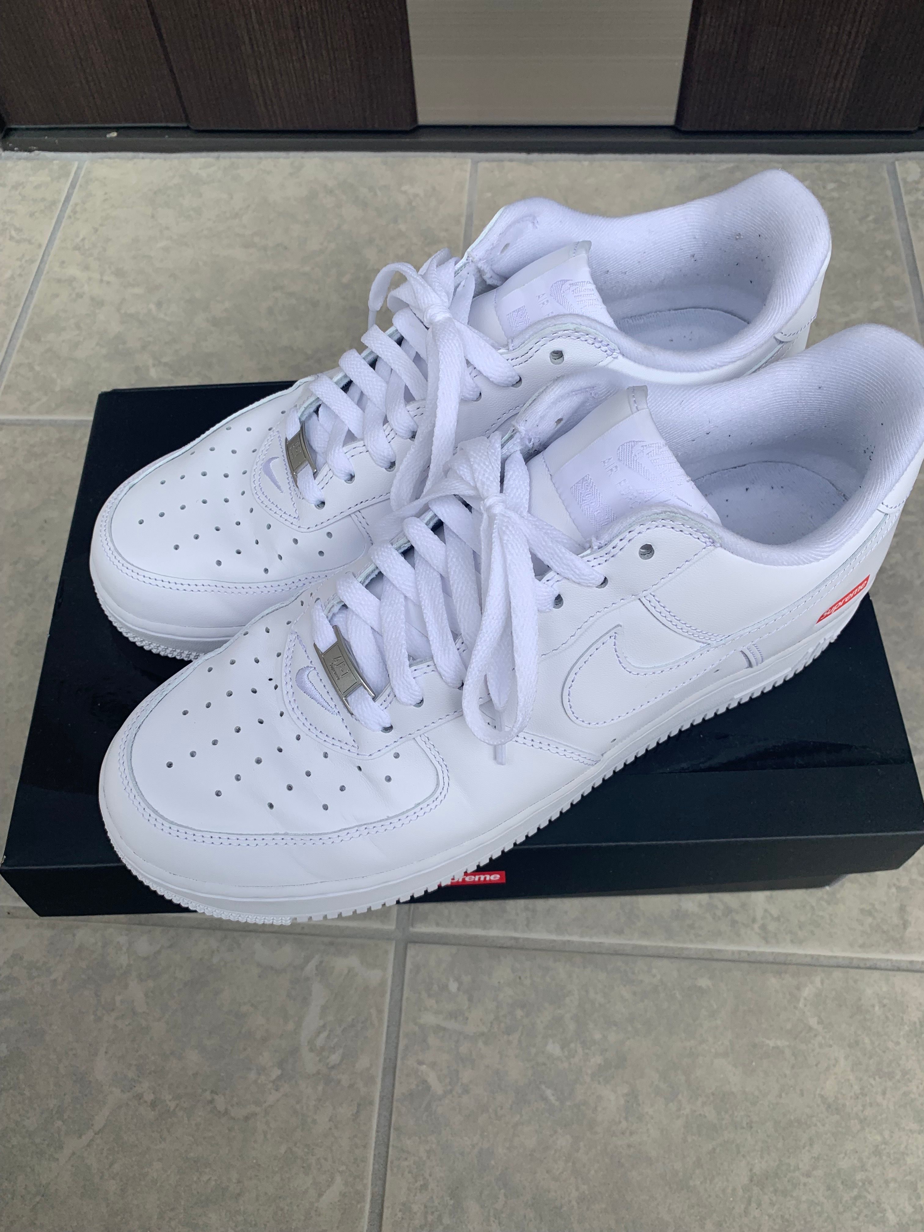 Supreme × Nike Air Force 1 Low "White"