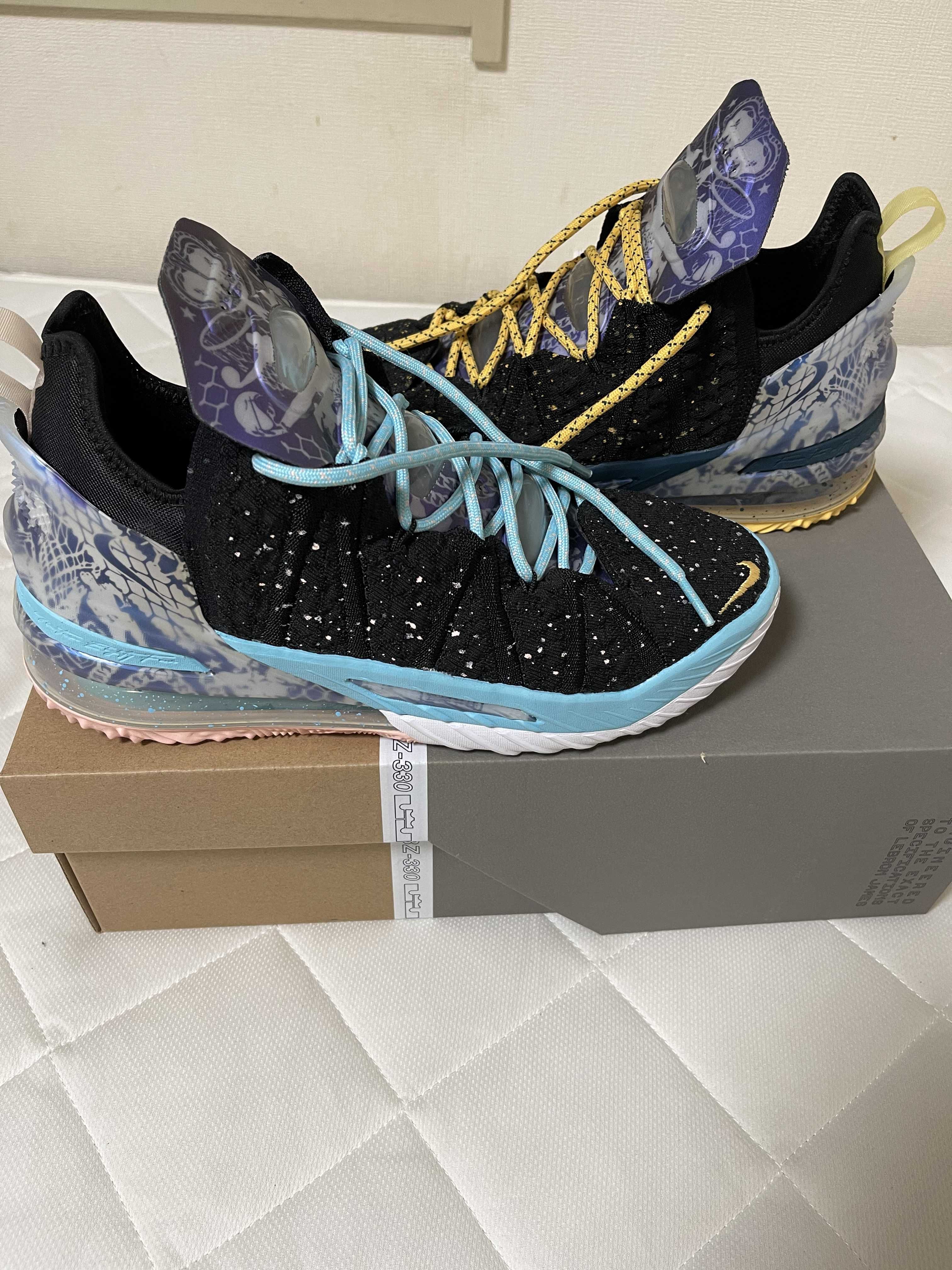Nike LeBron 18 "Reflections"