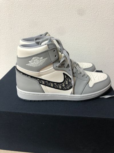 Dior × Nike Air Jordan 1 High OG