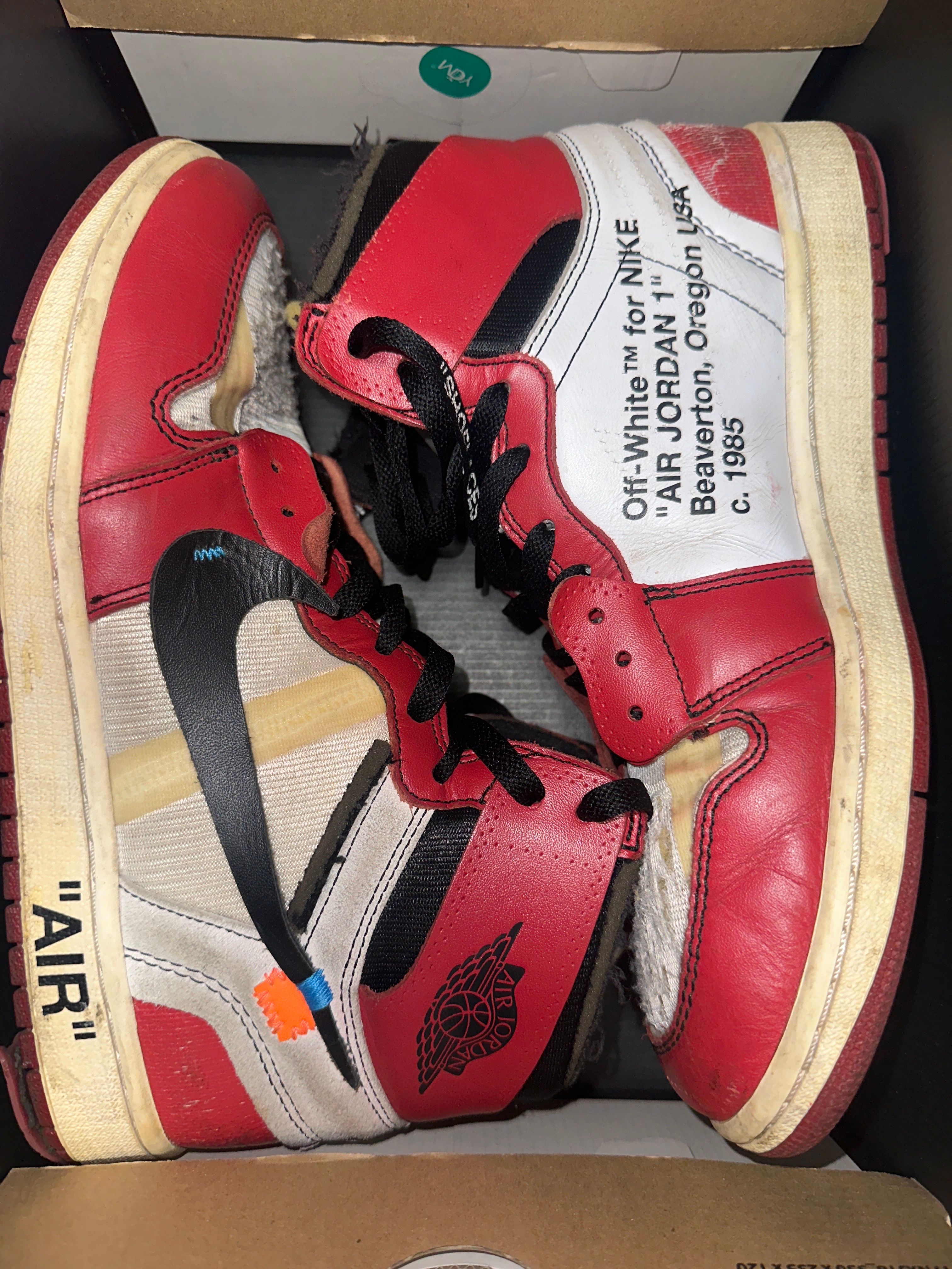 Off-White × Nike Air Jordan 1 Retro High The Ten "Chicago"