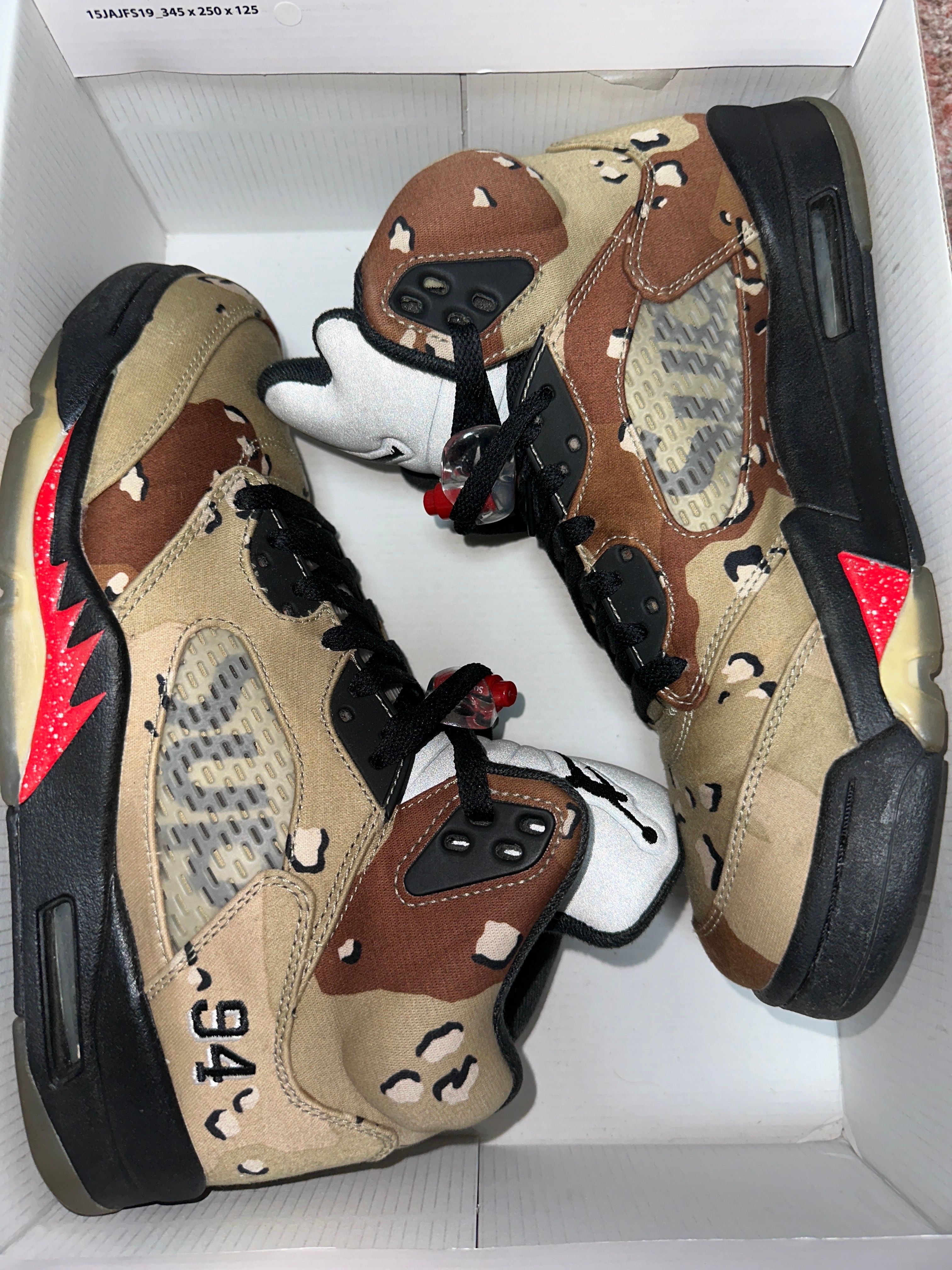 Supreme × Nike Air Jordan 5 Retro "Desert Camo"